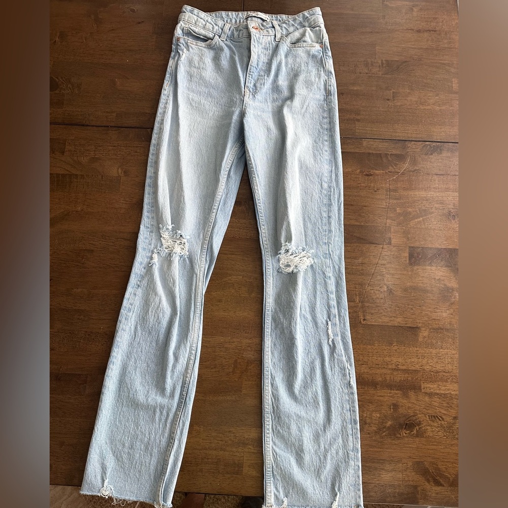Zara High Waisted Jeans